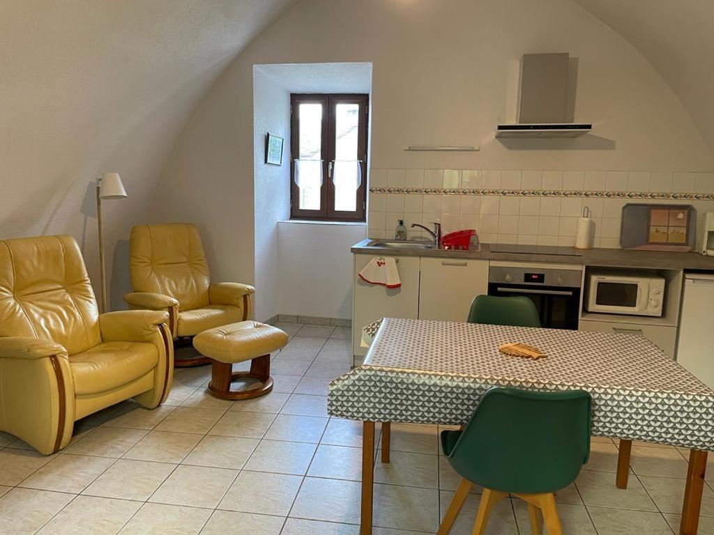 Gite Montalies Sévérac-le-Château Exterior foto