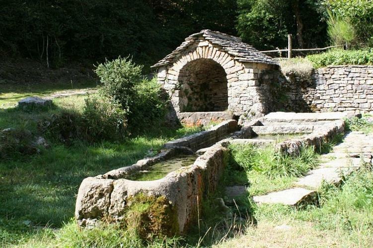 Gite Montalies Sévérac-le-Château Exterior foto